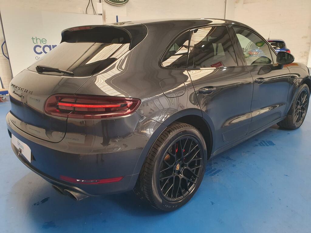 Porsche Macan Estate HF17OYS #3