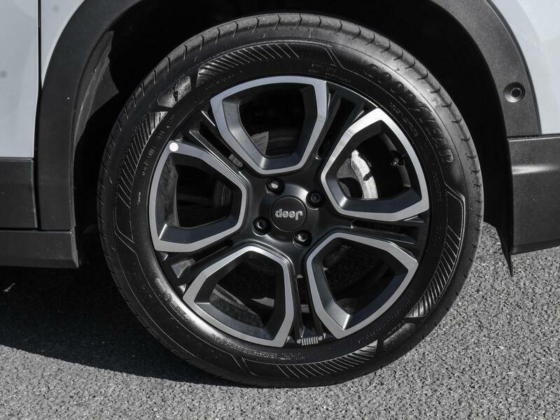 Jeep Avenger 1.2 Summit Suv Euro 6 Ss 100 BX26HVF Black #4