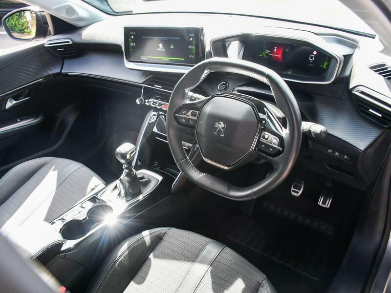 Peugeot 208 1.2 Puretech Allure Premium Hatchback FM22ECD Grey #3
