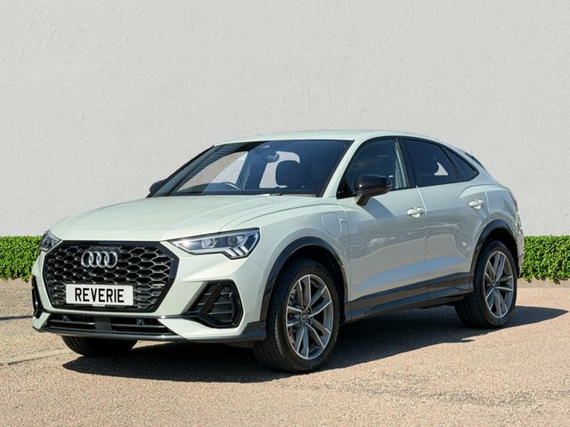 Audi Q3 1.4 Tfsie 45 Vorsprung Sportback Plug-i Silver #3