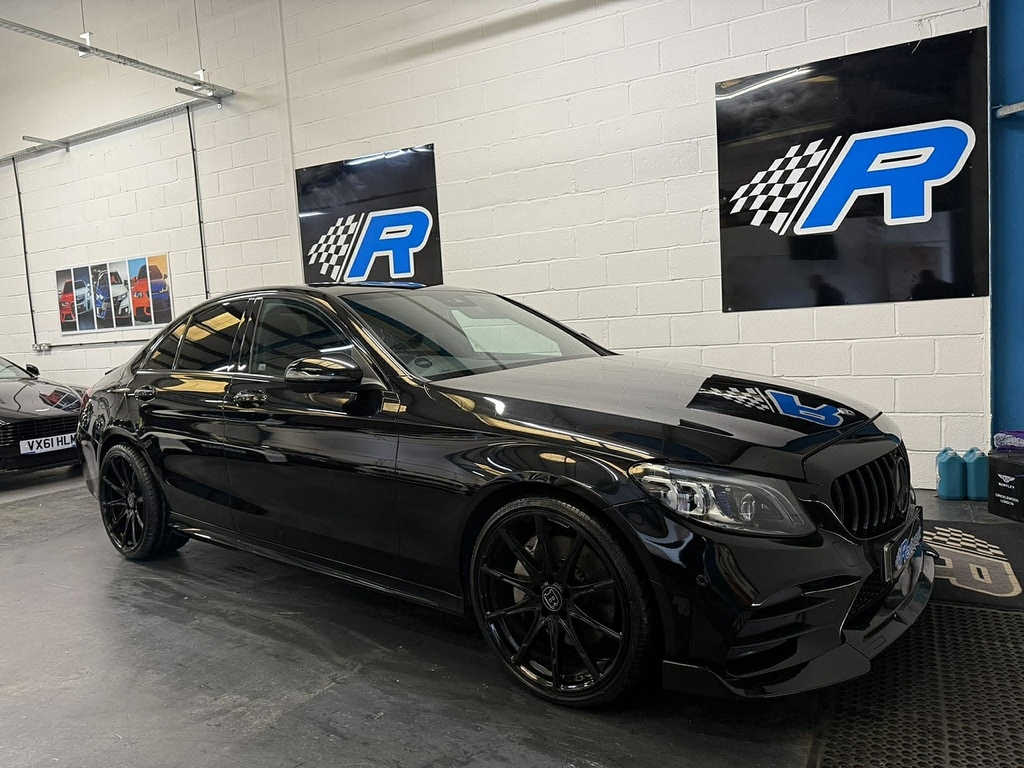 Mercedes-Benz C Class C300d Amg Line KW68UPD  #2