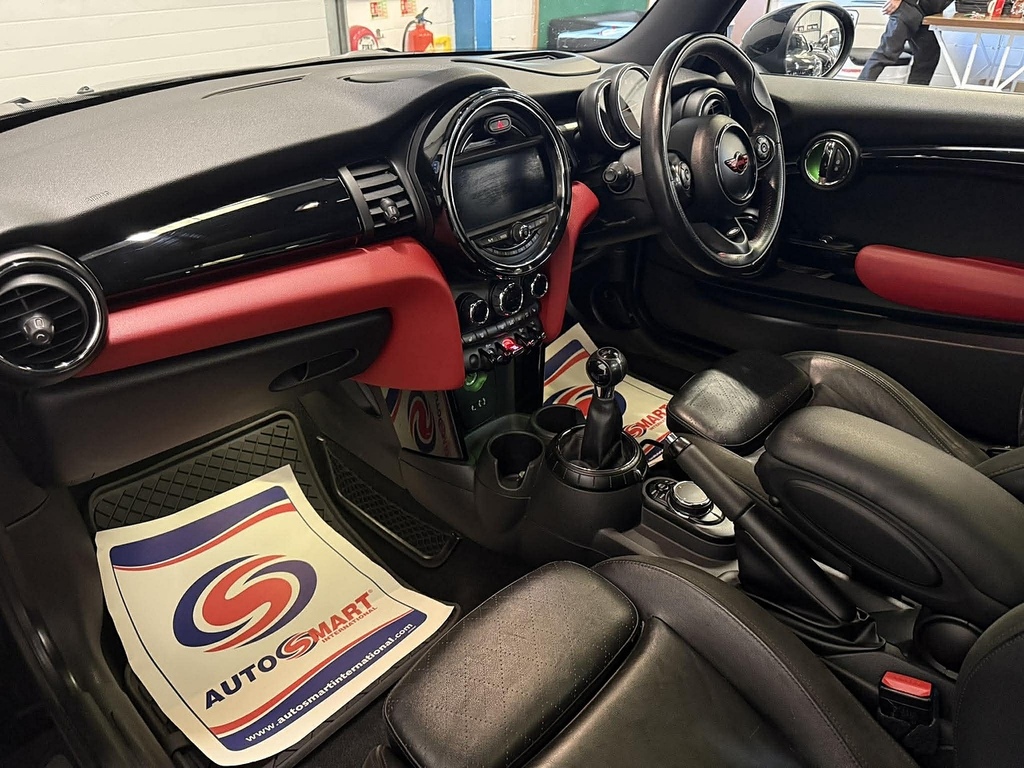 Mini Hatch Cooper S YJ15YAD #6
