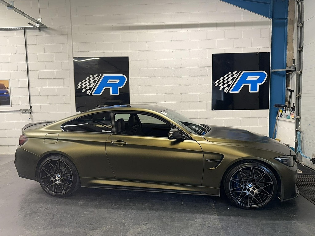 BMW M4 Biturbo Competition