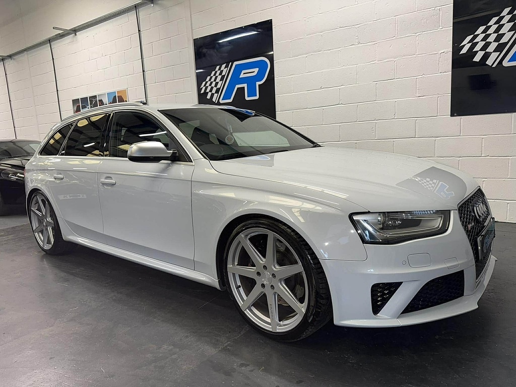Audi RS4 Avant Fsi V8  #2