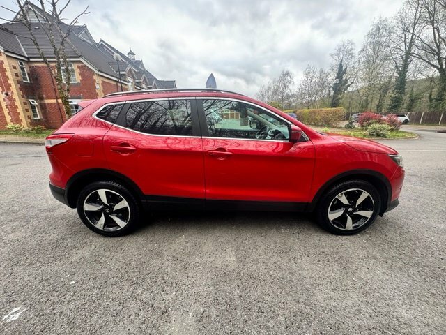 Nissan Qashqai Suv KS16JYP Red #5