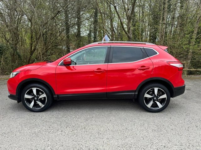 Nissan Qashqai Suv KS16JYP Red #2