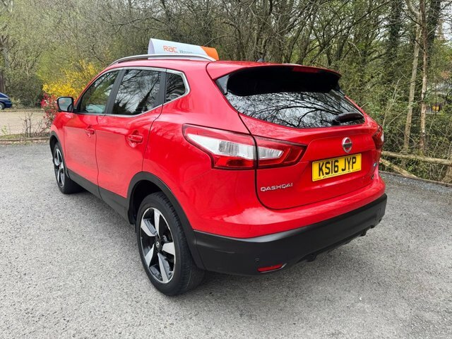 Nissan Qashqai Suv KS16JYP Red #3