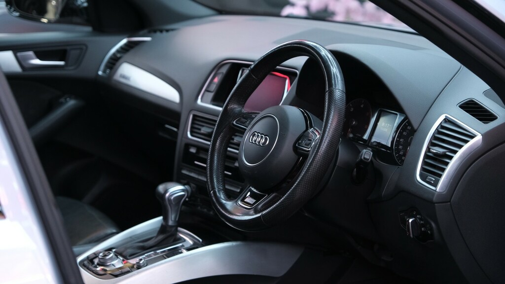 Audi Q5 Suv 2.0 Tdi S Line Plus 201515 GH15DHE Silver #4