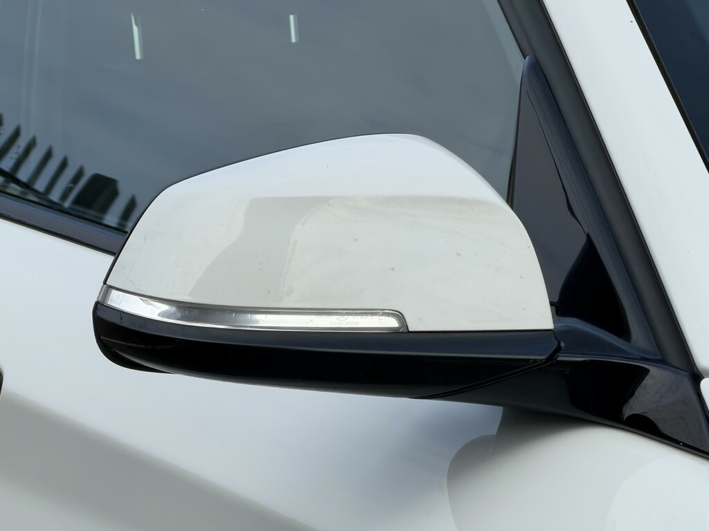 BMW 1 Series Hatchback 1.5 116D M Sport 5-Door 201919 AY19LJE White #4