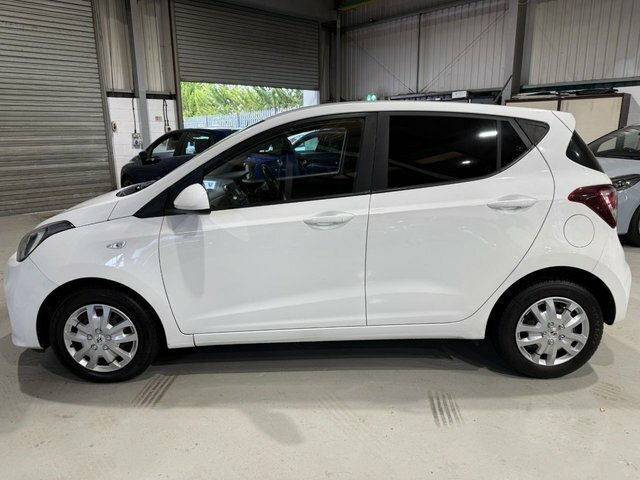 Hyundai I10 2017 1.0 Se Hatchback Euro 6 66P RE17YBL White #6