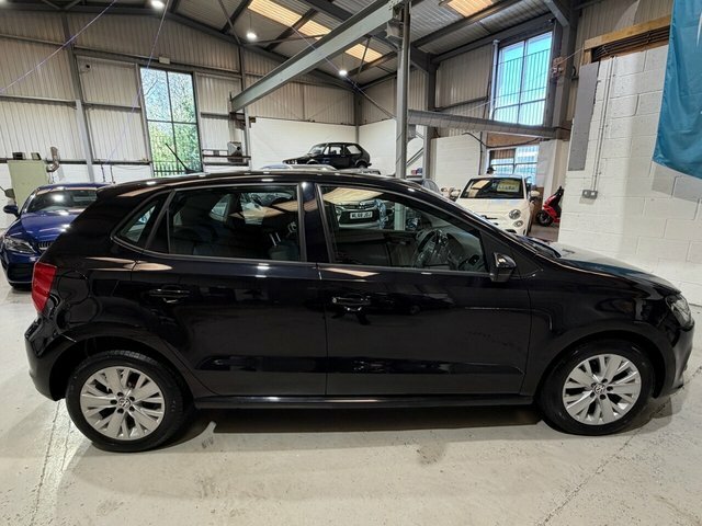 Volkswagen Polo 2014 1.4 Tdi Bluemotion Tech Se Hatchback Dies YB64OSN Black #2