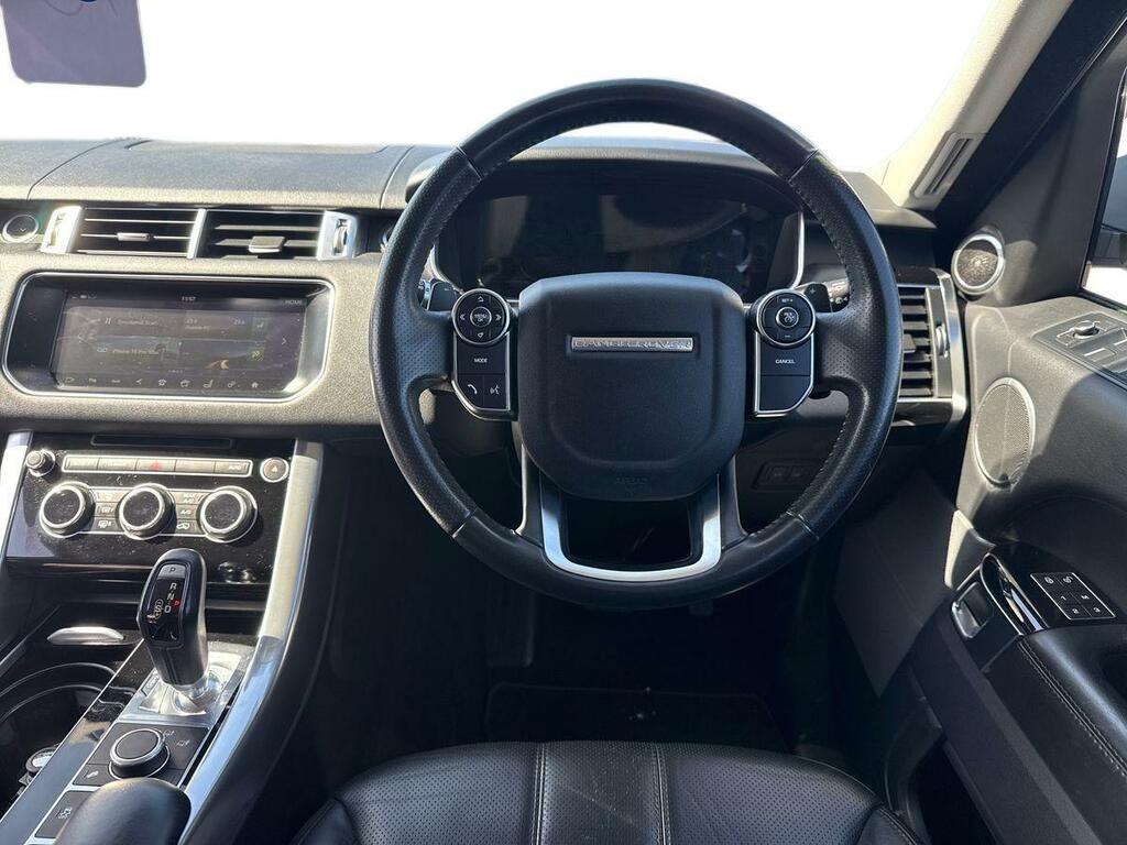 Land Rover 4.4 Sdv8 Vogue Black #9