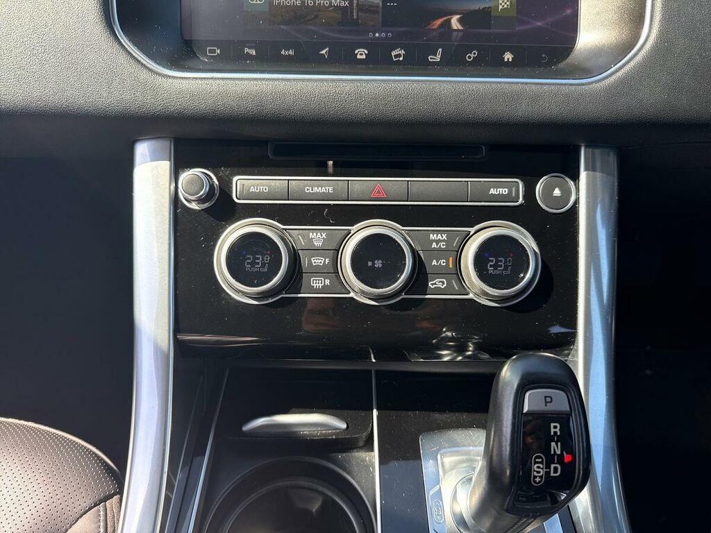 Land Rover 4.4 Sdv8 Vogue Black #12