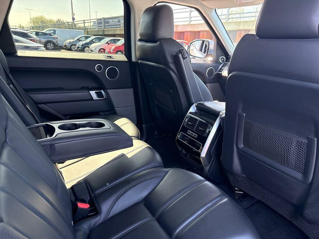 Land Rover 4.4 Sdv8 Vogue Black #21