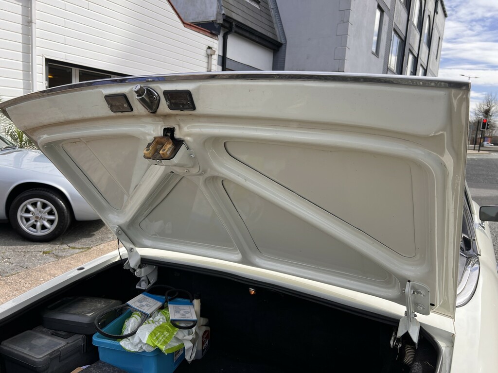Triumph Stag 3.0  #39