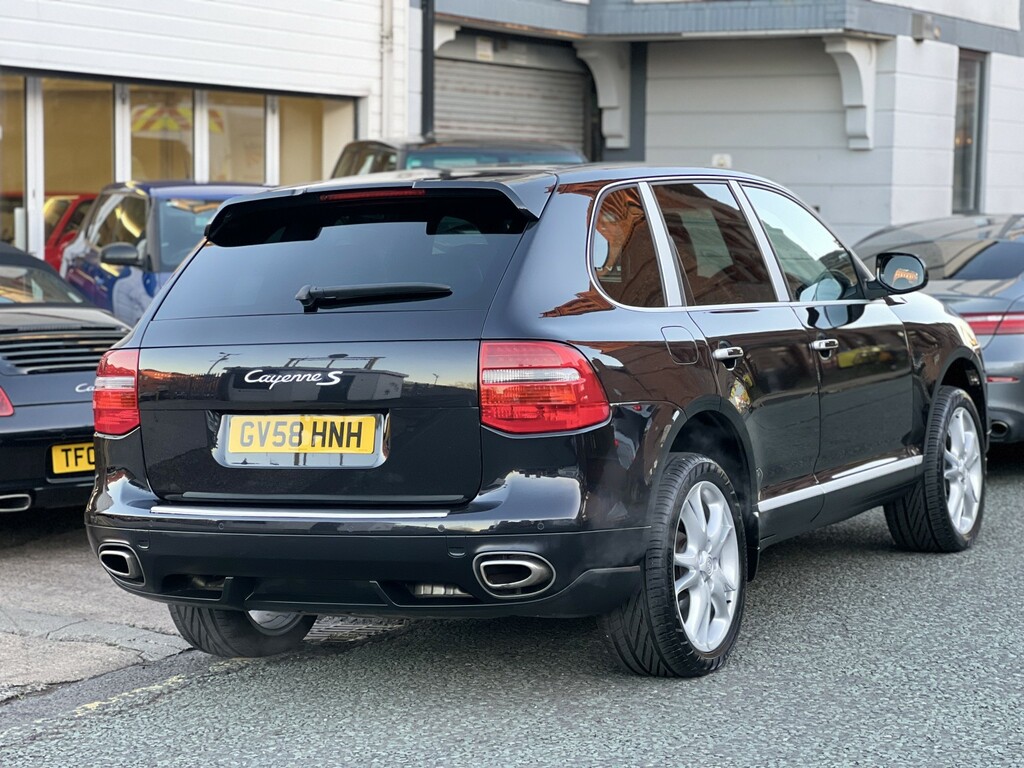 Porsche Cayenne 4.8 S Black #6