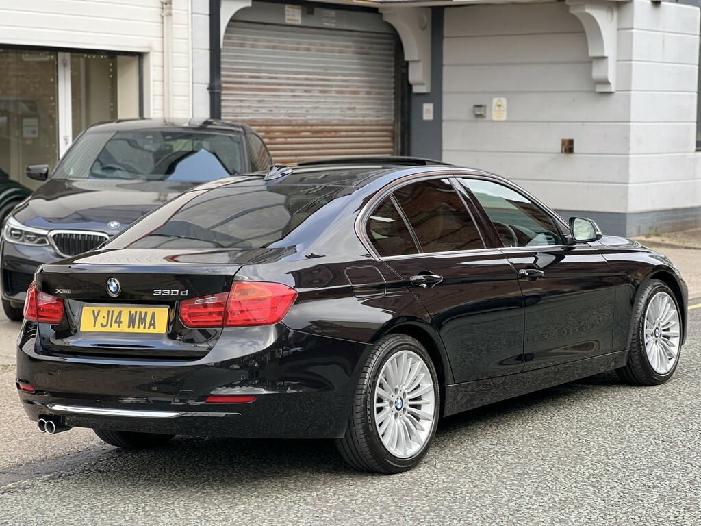 BMW 3 Series 3.0 330D Xdrive Luxury YJ14WMA Black #2
