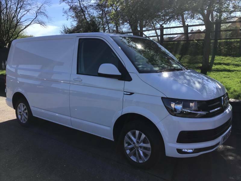 Volkswagen Transporter 2.0 Tdi Bmt 102 Highline Van Euro 6 - 2018 18 MK18OZV White #2