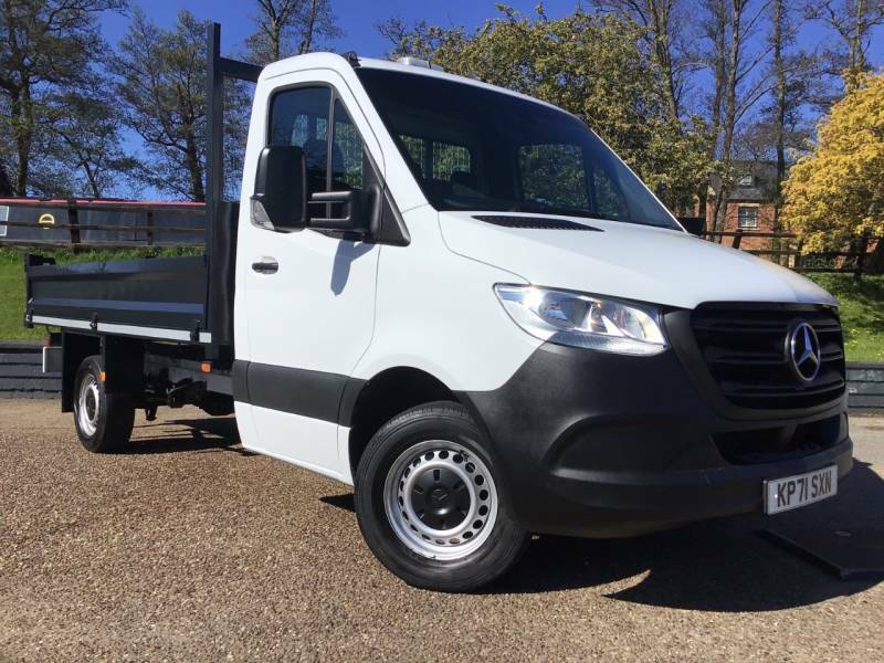 Mercedes-Benz Sprinter 3.5T Progressive Chassis Cab - 2021 71 KP71SXN White #2