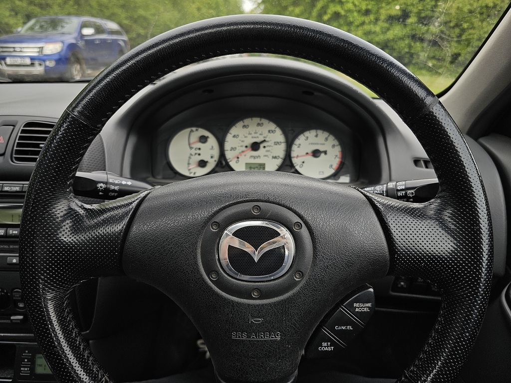 Mazda 323 Hatchback 1.5 Lxi 2000X Silver #11