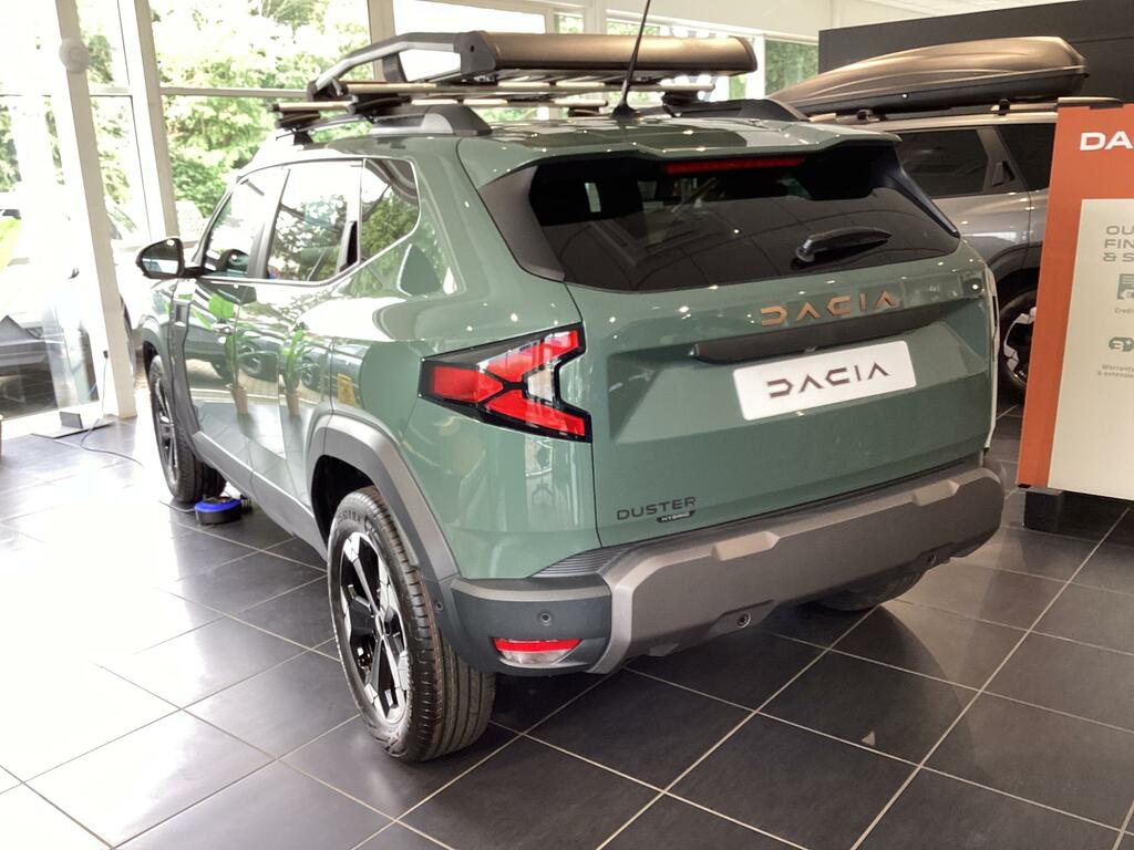 Dacia Duster Extreme Hybrid 155 Green #4