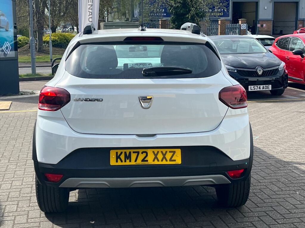 Dacia Sandero Stepway Hatchback Comfort KM72XXZ White #4