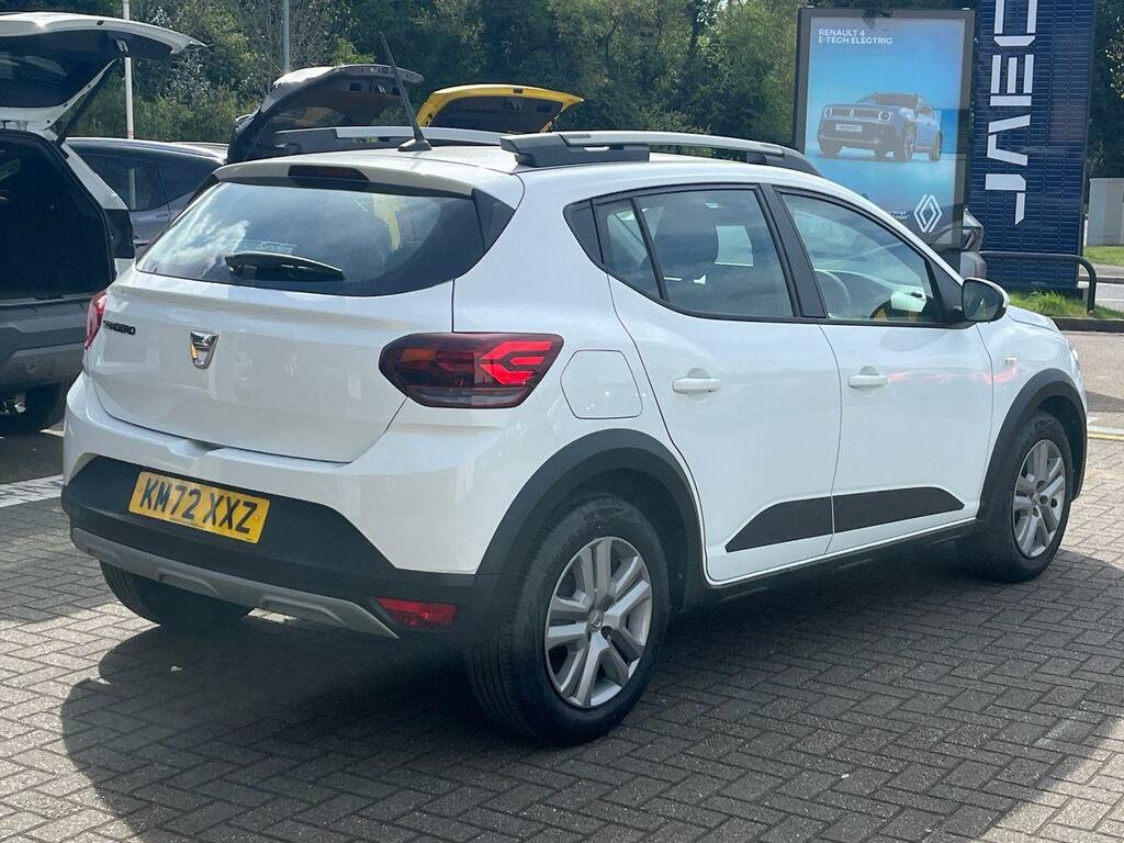 Dacia Sandero Stepway Hatchback Comfort KM72XXZ White #3