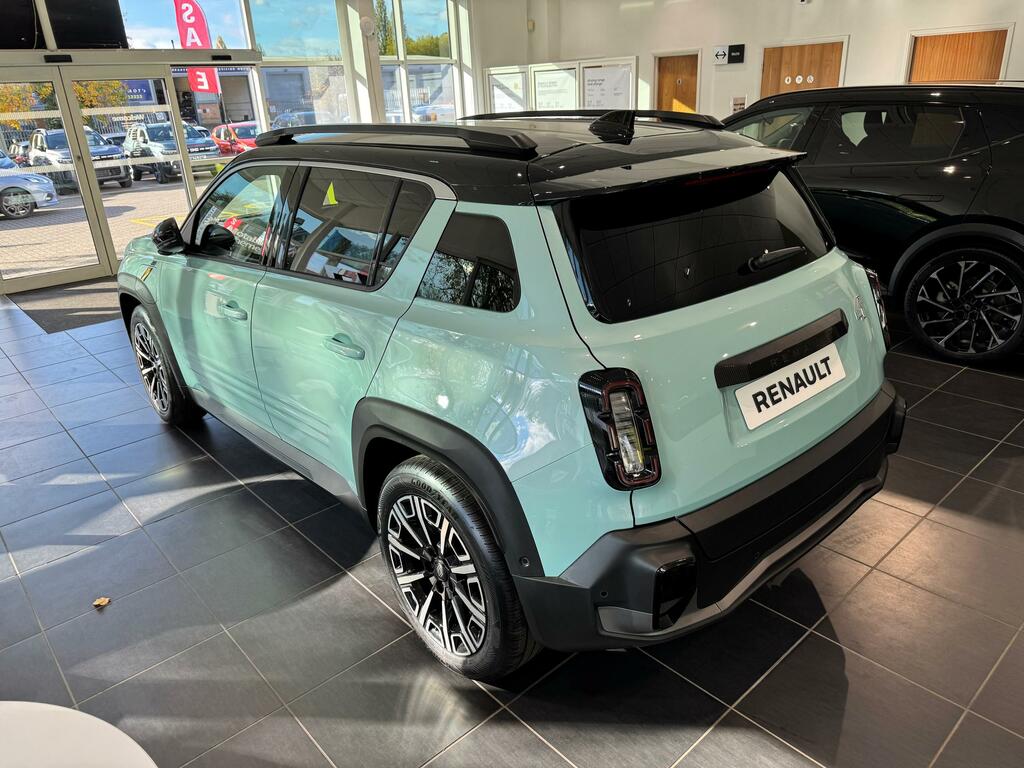 Renault 4 E-Tech Iconic Comfort Range Ev  Green #6