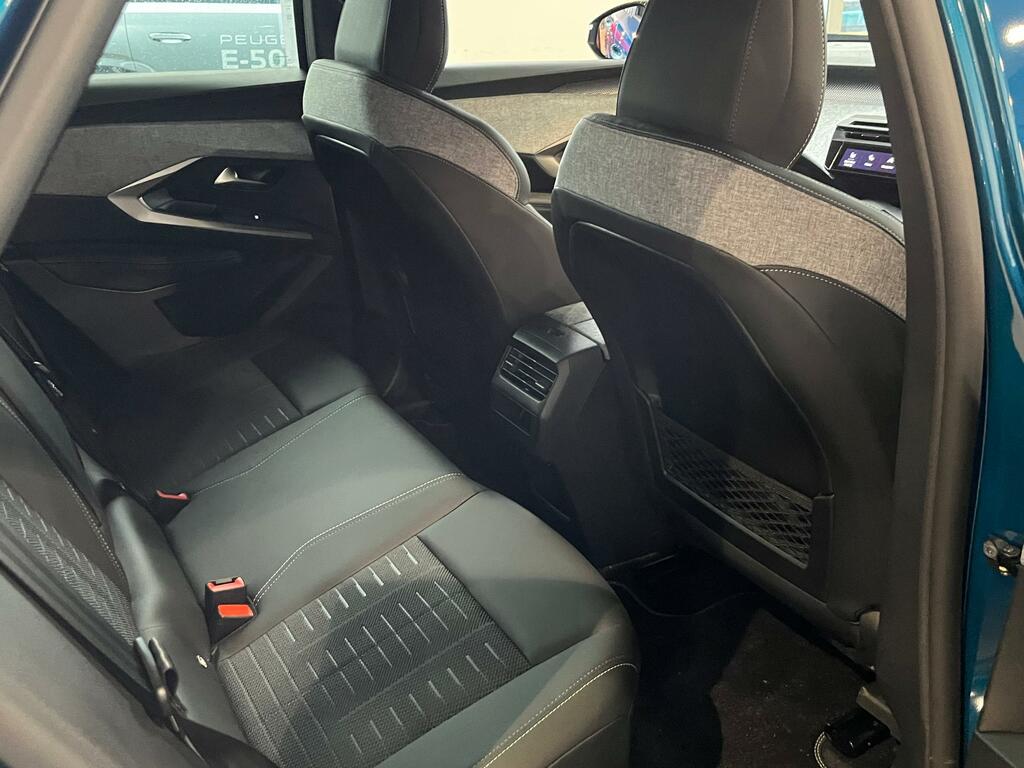 Peugeot 3008 Gt 210 73Kwh  Blue #6