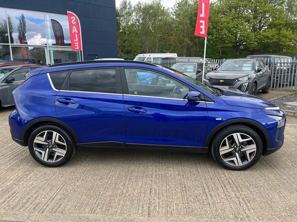 Hyundai Bayon 1.0 T-gdi Mhev Premium Suv Hybrid Manua SG23LFT Blue #2