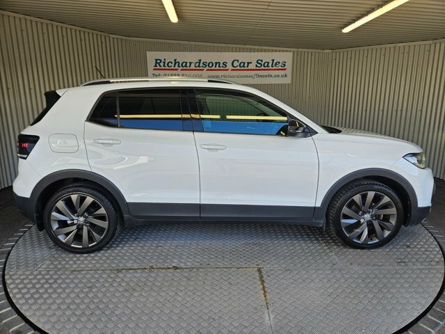 Volkswagen T-Cross 1.0 Tsi First Edition Suv Euro 6 LY19XAZ White #2
