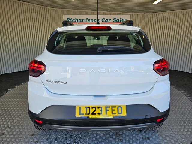 Dacia Sandero Stepway 1.0 Tce Expression Hatchback Eur LD23FEO White #4