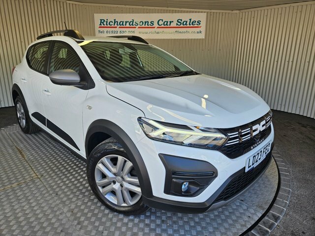 Dacia Sandero Stepway 1.0 Tce Expression Hatchback Eur White