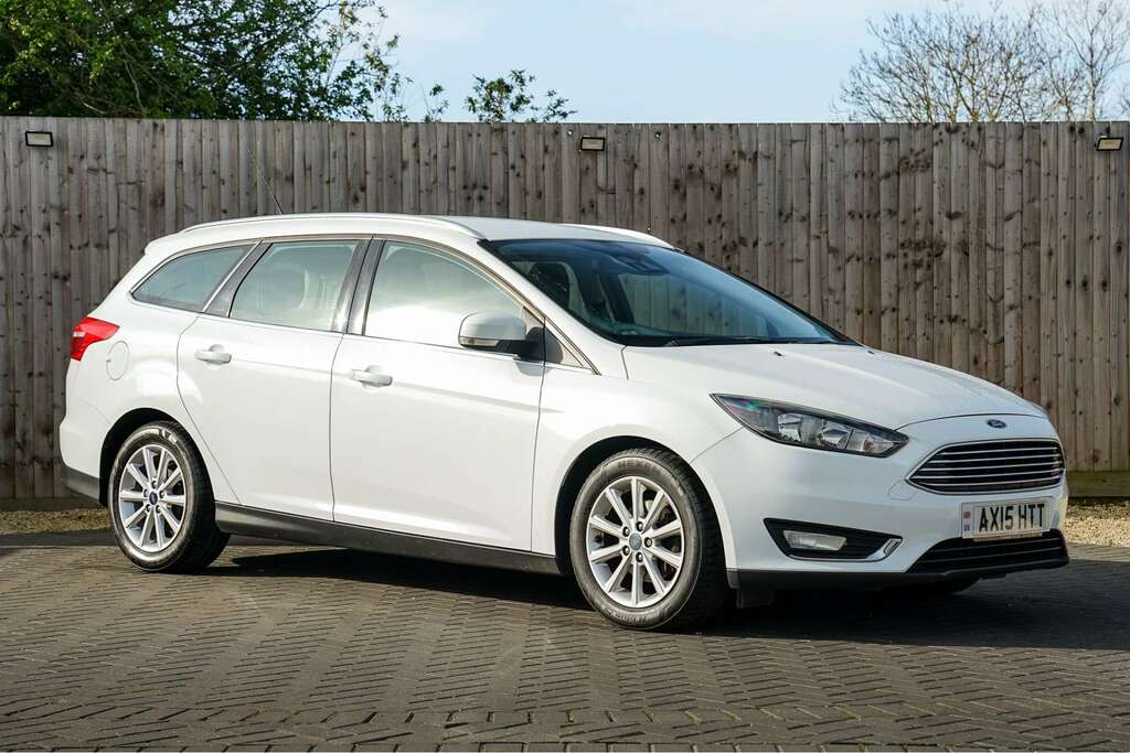 Ford Focus Ford Focus 1.0 Focus Titanium Silver