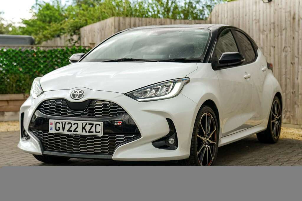 Toyota Yaris Toyota Yaris 1.5 Yaris Gr Sport Hev Cvt GV22KZC Black #6