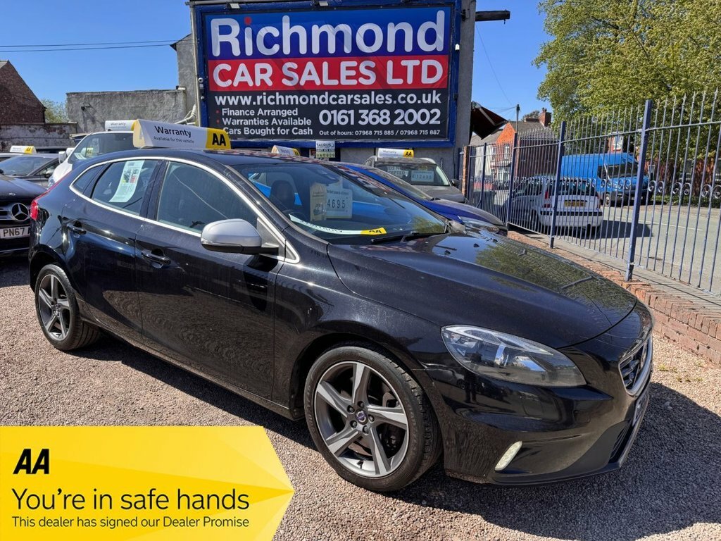 Volvo V40 2L R-design Lux Nav Black