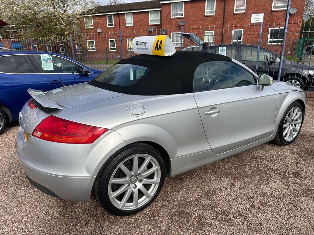 Audi TT 2L Null AY07MGU Silver #4