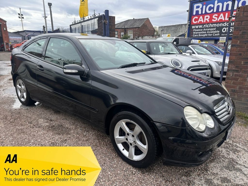 Mercedes-Benz C Class 1.8L Se Black