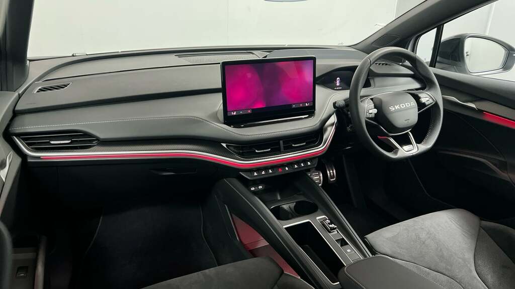 Skoda ENYAQ Enyaq Coup- Sportline 85X 82 Kwh 286 Ps Single Spe HV75DXX White #2