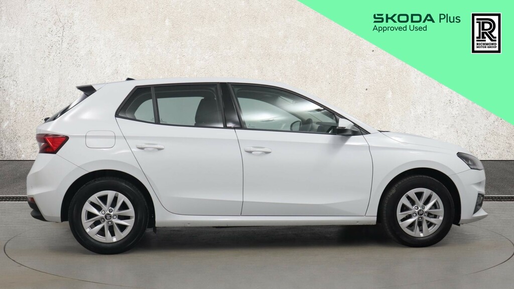 Skoda Fabia 1.0 Tsi Se Edition Hatchback Eur GL25OSX White #4