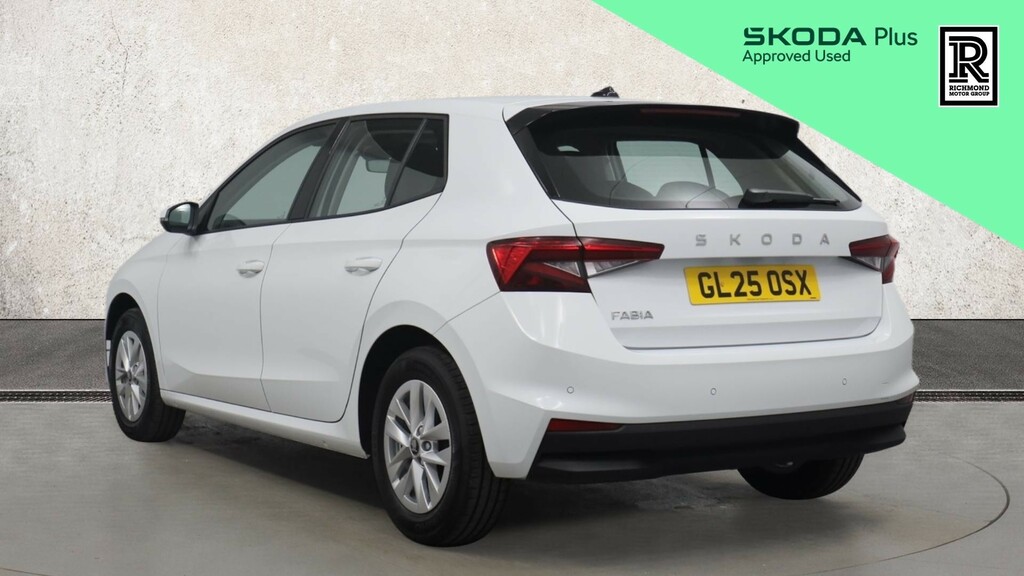 Skoda Fabia 1.0 Tsi Se Edition Hatchback Eur GL25OSX White #3