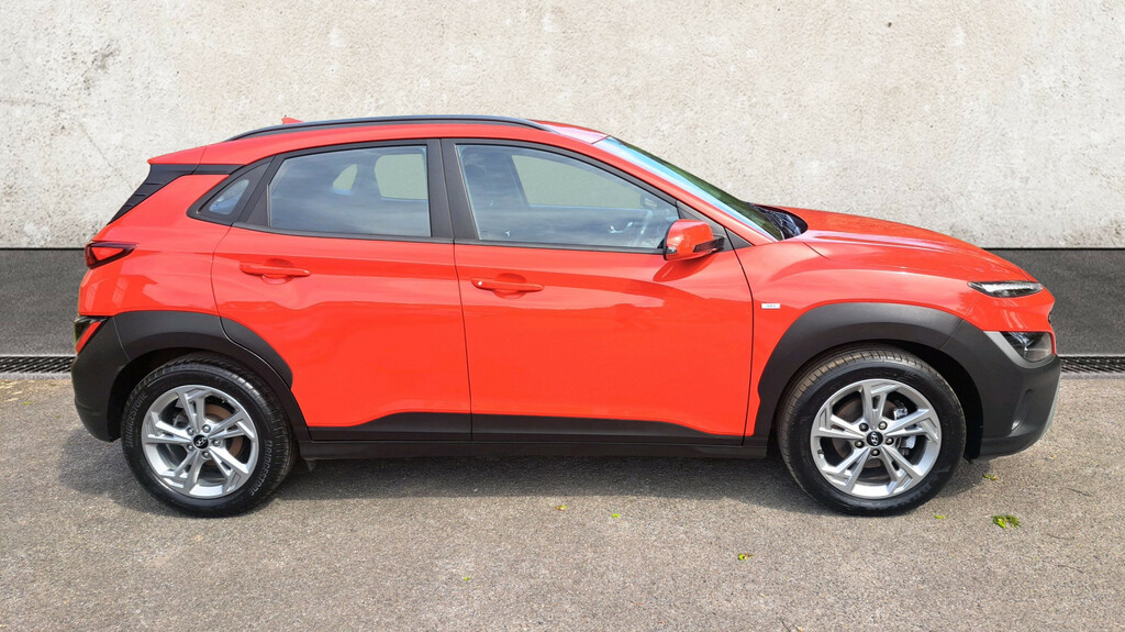 Hyundai Kona 1.0 T-gdi Mhev Se Connect Suv Hybrid Ma GJ72XRV Red #4
