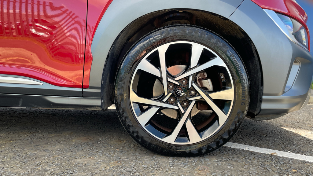 Hyundai Kona 1.0 T-gdi Mhev Premium Suv Hybrid Manua Red #5