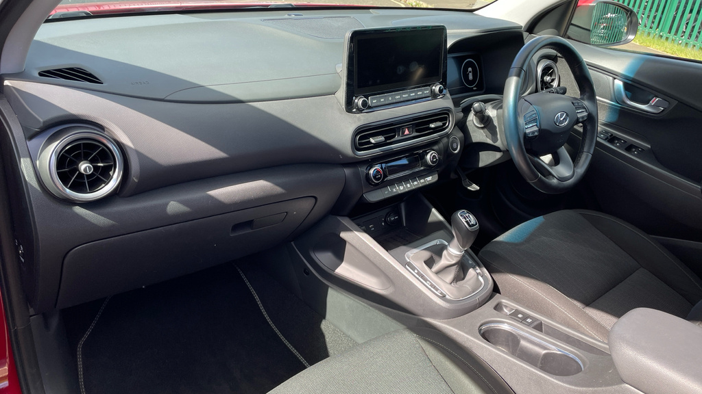 Hyundai Kona 1.0 T-gdi Mhev Premium Suv Hybrid Manua Red #2