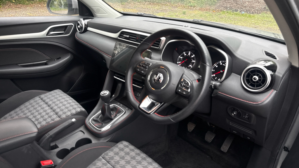 MG ZS Excite 1.5 Silver #6