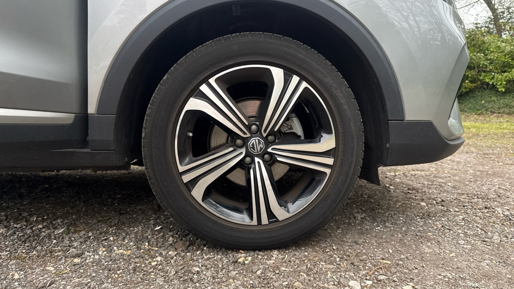 MG ZS Excite 1.5 Silver #5