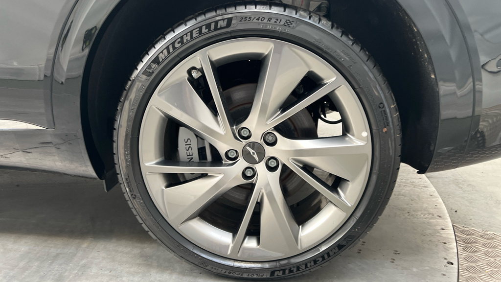 Genesis GV70 2.2D Luxury 4Wd Euro 6 Ss Black #4