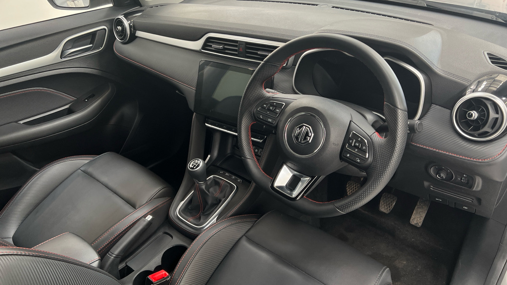 MG ZS Exclusive 1.5 LE24HHK Silver #6