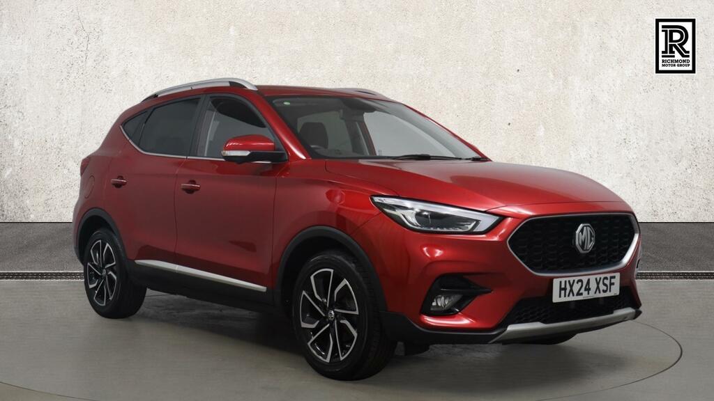 MG ZS Exclusive 1.5 Red