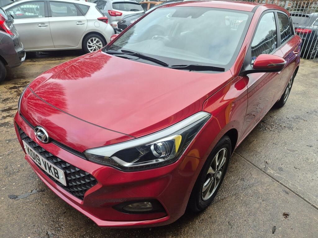 Hyundai I20 1.2 Mpi Se Red